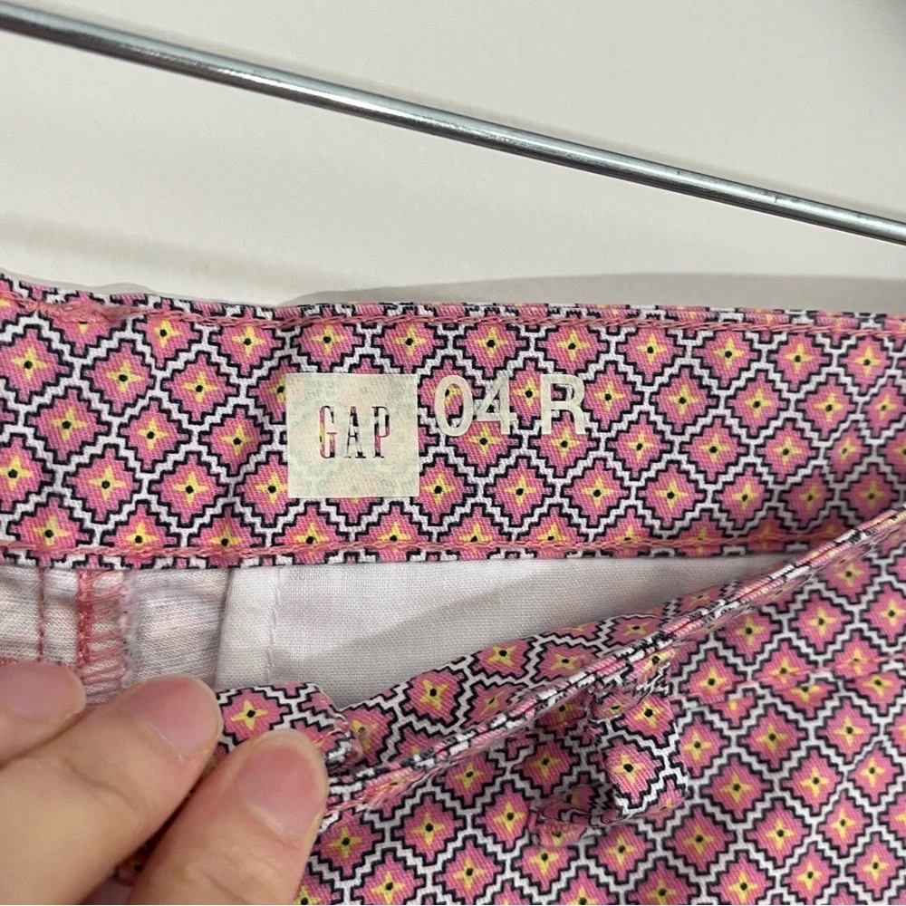 Gap Printed Chino Shorts Womens Size 4 Pink Mid Rise Lightweight Cotton